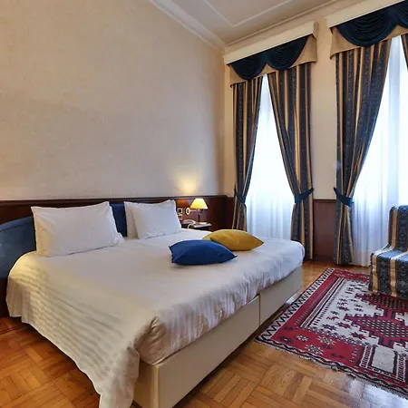 Western Moderno Verdi Szálloda Genova
