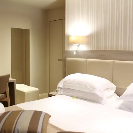 Western Moderno Verdi 4*