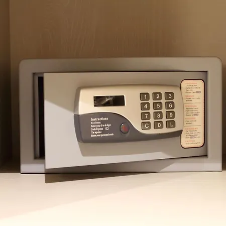 بست ويسترن موديرنو فيردي