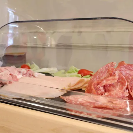 فندق بست ويسترن موديرنو فيردي جنوة