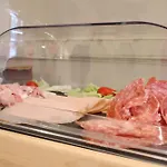ホテル ベスト ウェスタン モデルノ ヴェルディ ジェノヴァ