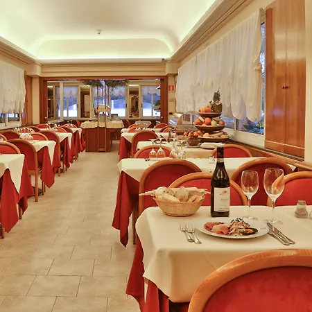 Hotel Western Moderno Verdi 4*