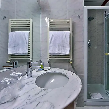 Western Moderno Verdi 4*
