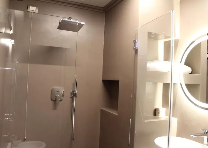 Western Moderno Verdi Hotel 4*