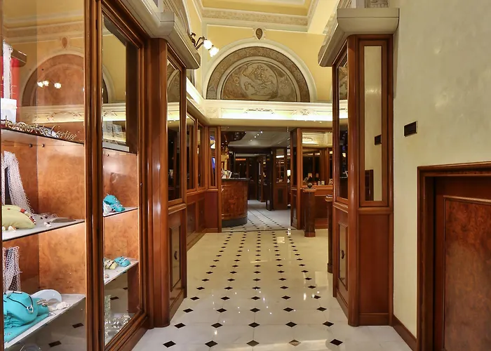 Western Moderno Verdi 4*