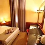 Western Moderno Verdi Hotel 4*