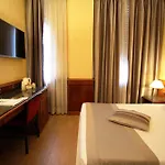 Western Moderno Verdi Hotel 4*