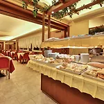 Western Moderno Verdi Hotel 4*