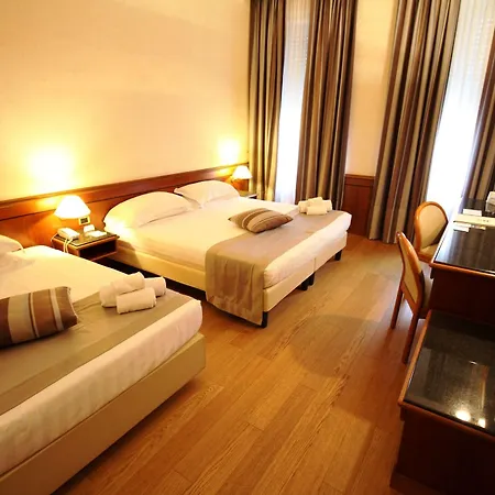 Western Moderno Verdi 4* Genua